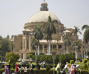   مصر اليوم - كليتا الطب ودار العلوم تفوزان بجوائز مسابقة الشعر في جامعة القاهرة