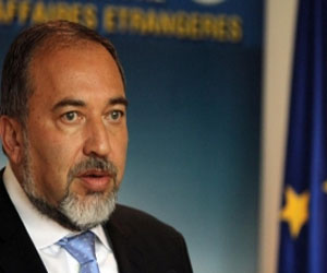   مصر اليوم - منظمة التعاون الإسلامي تدين بشدة اقتحام ليبرمان للحرم الإبراهيمي