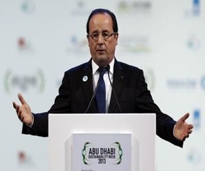   مصر اليوم - هولاند يدعو إلى العمل لتحضير مرحلة ما بعد النفط