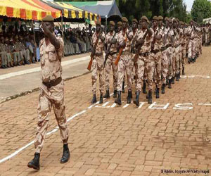 مصر اليوم - الاتحاد الأوروبي يقرر إرسال مدربين عسكريين إلى مالي