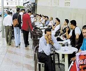 مصر اليوم - إيطاليا تفقد 2000 وظيفة عمل يوميًا