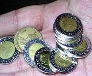   مصر اليوم - فاينانشيال تايمز: لا أحد يعرف متى سيتوقف إنخفاض الجنيه