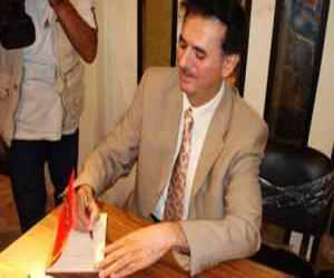 مصر اليوم - أبجدية الجسد المرأة تختزل جمال الكون