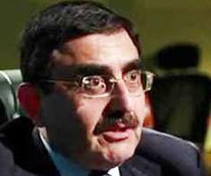   مصر اليوم - مستشار الرئيس  ينفي لقاءه بقاسم سليماني