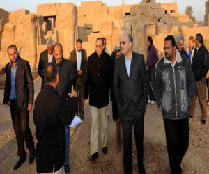   مصر اليوم - مشروعات سياحية وزراعية جديدة للمستثمرين في الأقصر