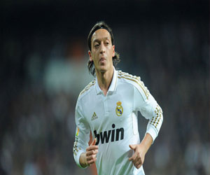 مصر اليوم - أوزيل يجدد رغبته في البقاء مع ريال مدريد