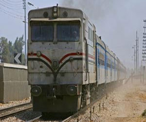 مصر اليوم - مقتل شاب تحت عجلات القطار في الأقصر