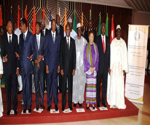   مصر اليوم - الإيكواس تجدد تأييدها للعمليات العسكرية في مالي