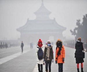   مصر اليوم - موجة برد تزيح الضباب والدخان العالق في الصين