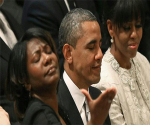   مصر اليوم - أوباما في  صلاة جماعية لمسيحيين ومسلمين ويهود