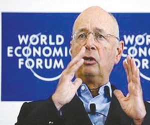   مصر اليوم - منتدى دافوس يعالج التحديات العالمية في 2013