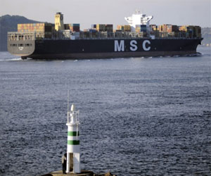   مصر اليوم - انخفاض السفن المارة عبر مضيقي البوسفور والدردنيل