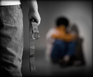 مصر اليوم - إماراتي يقتل طفله لرسوبه في الامتحان