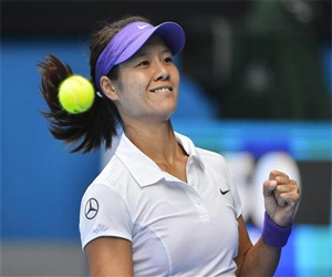 مصر اليوم - الصينية لي تسحق شارابوفا في بطولة استراليا المفتوحة