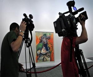   مصر اليوم - عرض لوحة لماري-تيريز والتر من توقيع بيكاسو للمرة الأولى في باريس