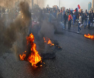   مصر اليوم - الهدوء الحذر يسود كوبري قصر النيل بعد توقف الاشتباكات