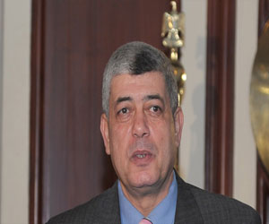   مصر اليوم - وزير الداخلية للضباط: التاريخ سيسجل تضحياتكم من أجل أمن البلاد