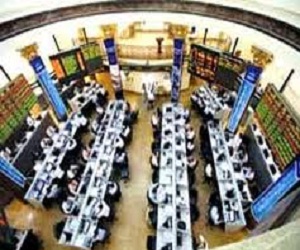   مصر اليوم - البورصة تخسر 2.7 مليار جنيه والمستثمرون يقلصون تعاملاتهم