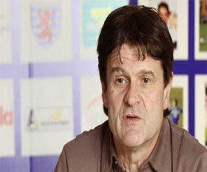   مصر اليوم - سيس: اللاعبون أرادوا أن يفوزوا فاستحقوا الفوز