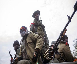   مصر اليوم - قوات مالية فرنسية تسترد مطار تمبكتو وتدخل المدينة