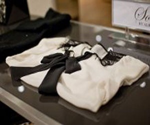   مصر اليوم - محلات جون لويز تطلق أول مجموعة أزياء للرجال والسيدات