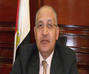   مصر اليوم - محافظ الأقصر يشهد صلح عائلتين في قرية النمسا