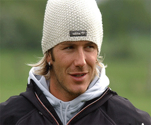   مصر اليوم - بيكهام يتدرب مع أرسنال للحفاظ على لياقته