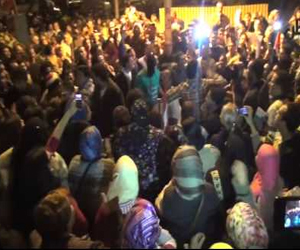 مصر اليوم - معتصمو الاتحادية يغلقون شارع المرغني تضامنًا مع أهالي بورسعيد