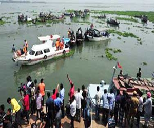   مصر اليوم - غرق باخرة نيلية في أسوان ونجاة جميع ركابها