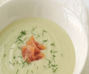   مصر اليوم - حساء البطاطس بالجبن