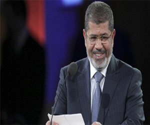   مصر اليوم - مرسي: بلطجية حاولوا إسقاط طائرة عسكرية في بورسعيد