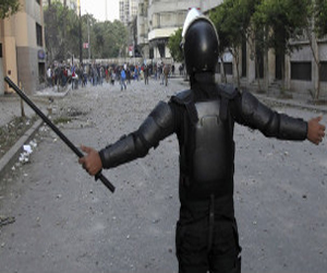   مصر اليوم - شباب جبهة الإنقاذ  يدعون للزحف نحو القصر الرئاسي في القاهرة