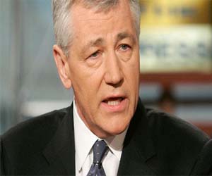   مصر اليوم - هاغل: يعارض تسليح ثوارسورية ويدعم لتعامل مع إيران