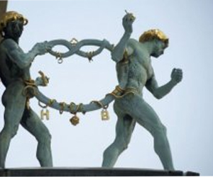   مصر اليوم - سارق يطالب بتوزيع البسكويت على جميع الاطفال في المستشفيات