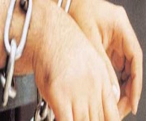 مصر اليوم - إعتقال سعودي يتاجر بالأعضاء الجنسية