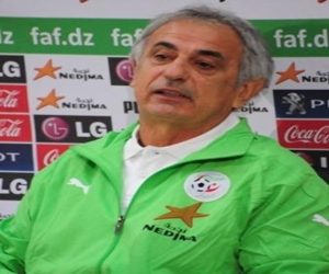   مصر اليوم - الاتحاد الجزائري يعرض تمديد عقد خاليلوزيتش إلى 2017