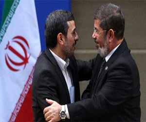   مصر اليوم - نجاد ينتقد قوى شيطانية قبل أول زيارة لمصر