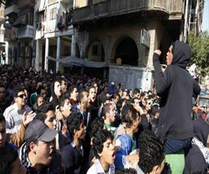 مصر اليوم - التيار الشعبي يدعو إلى وقفة بالملابس السوداء أمام مديرية أمن بورسعيد