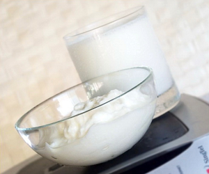 مصر اليوم - تناول اللبن 3 مرات يوميًا يحمي العظام