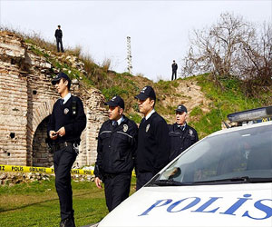   مصر اليوم - عينات 21 متهمًا في تحقيقات القتيلة الأميركية