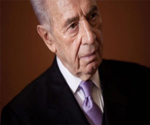   مصر اليوم - بيريز يقول إن الخطر الإيراني يهدد وجود إسرائيل والسلام في العالم