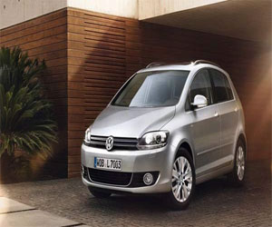 مصر اليوم - فولكس فاجن تطلق نموذجًا من غولف بلاس لايف 2013