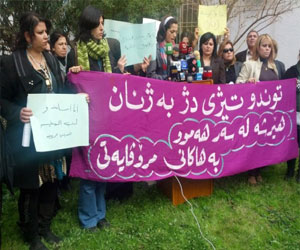   مصر اليوم - نساء كركوك يطالبن بوقف العنف ضد المرأة