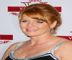   مصر اليوم - دوقة يورك تحصل على تعويض في قضية قرصنة هاتفها