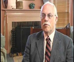   مصر اليوم - مؤلف كتاب لعبة الشيطان: الجماعة خطر على المصريين