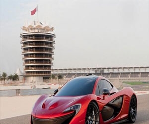   مصر اليوم - ماكلارين P1 التجريبية تظهر في الشرق الأوسط للمرة الأولى