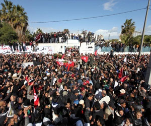 مصر اليوم - مسيرة لأنصار النهضة في تونس دعمًا للشرعية