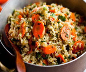   مصر اليوم - الأرز بالجزر والبرتقال