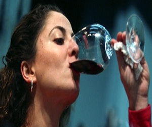   مصر اليوم - الإفراط في تناول الكحول يفتك بأرواح الشباب في سن الـ 20