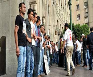   مصر اليوم - المعتصمون يواصلون إغلاق مجمع التحرير لليوم الثاني على التوالي